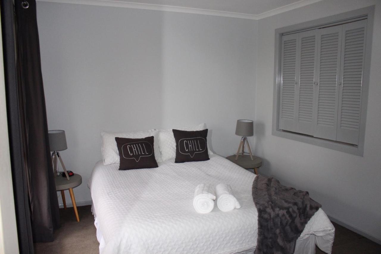 Aqualuna Apartments Sapphire Beach Exteriör bild